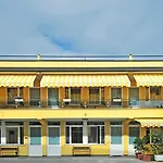 Ai Cipressi Bed & Breakfast 3*