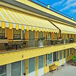 Ai Cipressi Bed & Breakfast Lucca