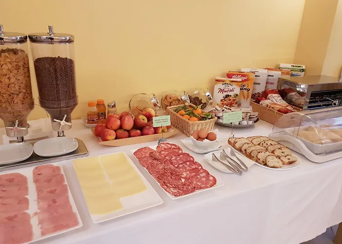 Ai Cipressi 3*