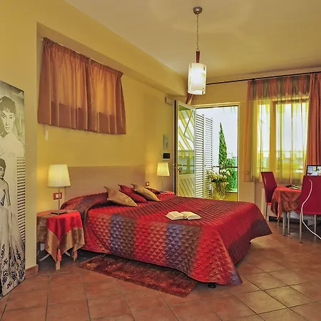 Ai Cipressi 3* Lucca