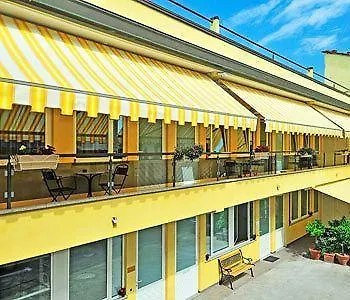 Ai Cipressi Frühstückspension