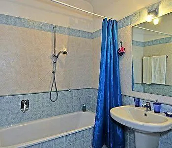 Ai Cipressi Bed & Breakfast