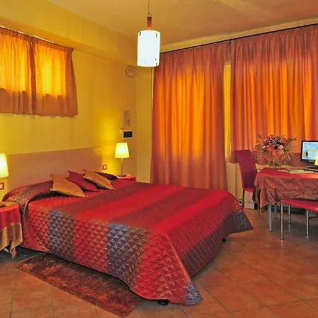 Ai Cipressi Bed & Breakfast 3*