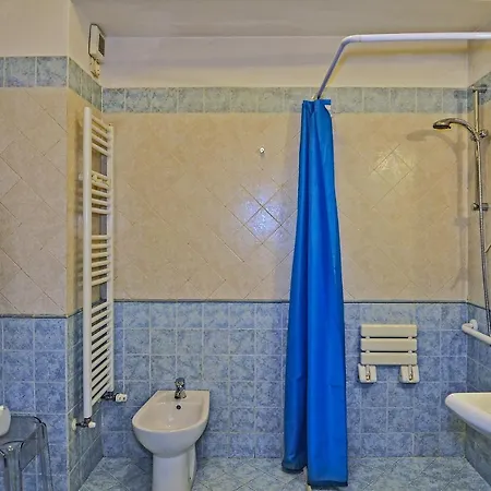 Bed & Breakfast Ai Cipressi 3*